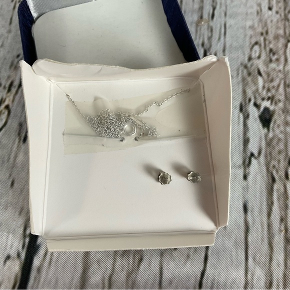 Sterling Silver Mother & Child Heart Necklace And Matching Earrings Gift Set New - Picture 3 of 5
